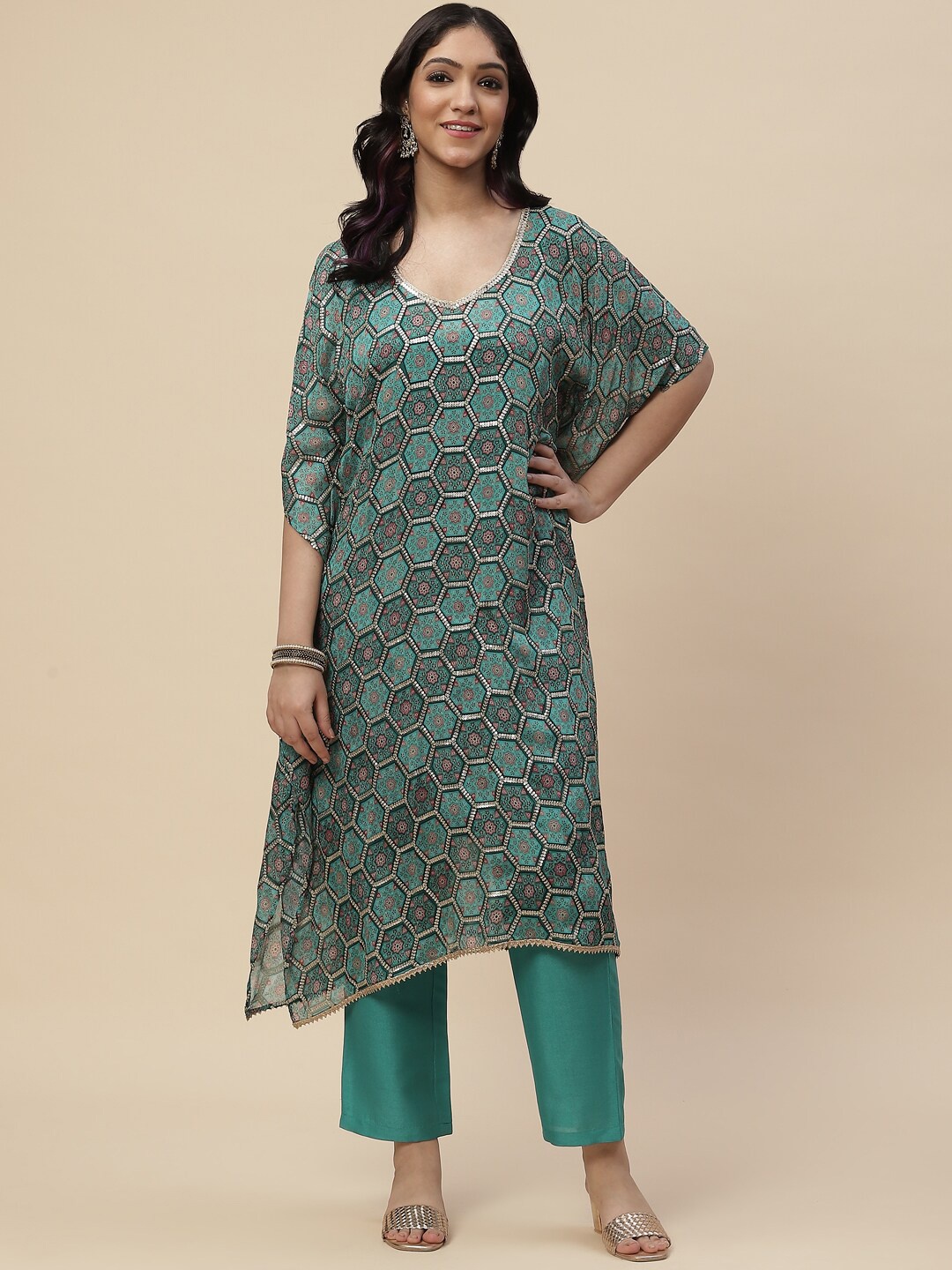 

Meena Bazaar Women Sea Green Printed Kurta with Trousers