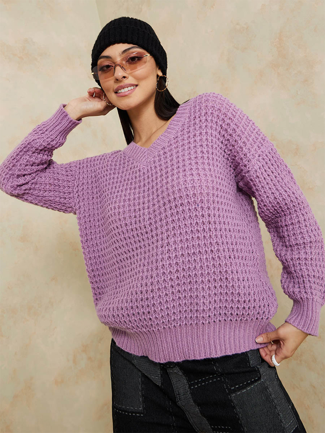 

Styli Women Purple Self Design V-Neck Open Knit Pullover