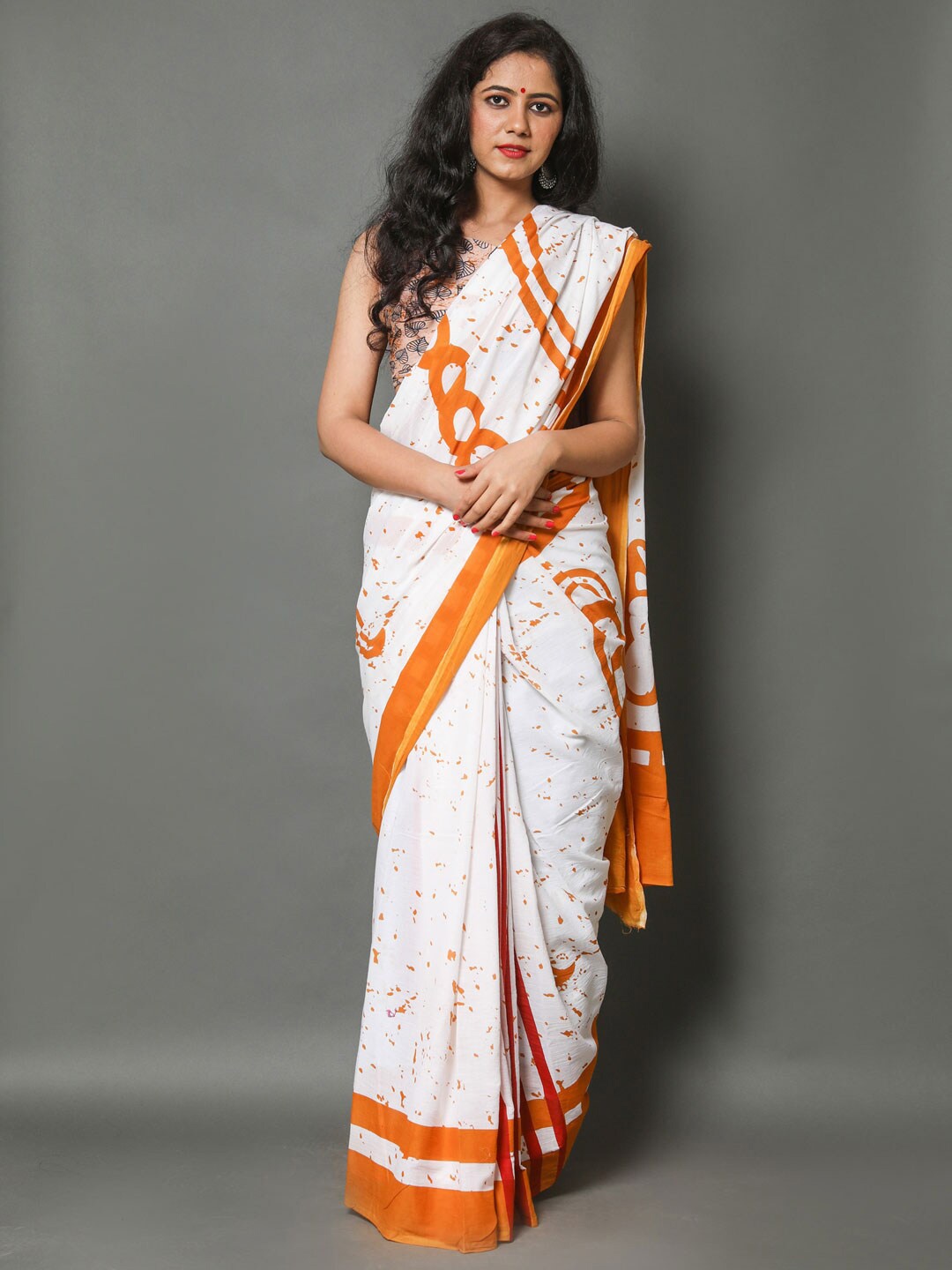 

BUTA BUTI White & Orange Printed Pure Cotton Saree
