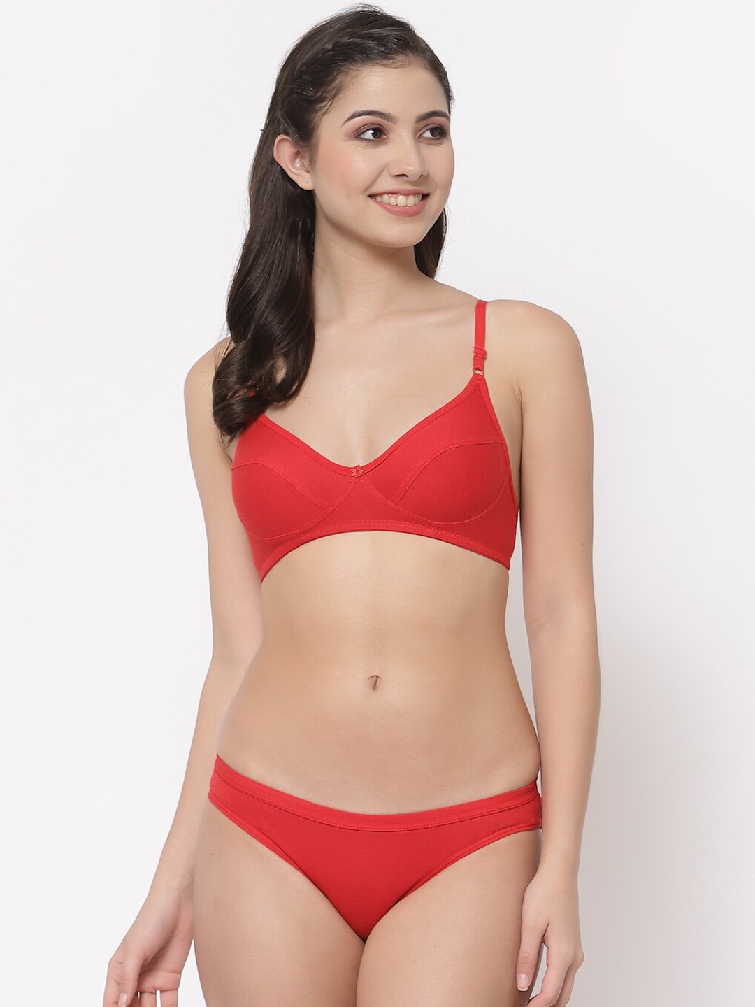 

Docare Women Red Solid Non Padded Cotton Lingerie Set