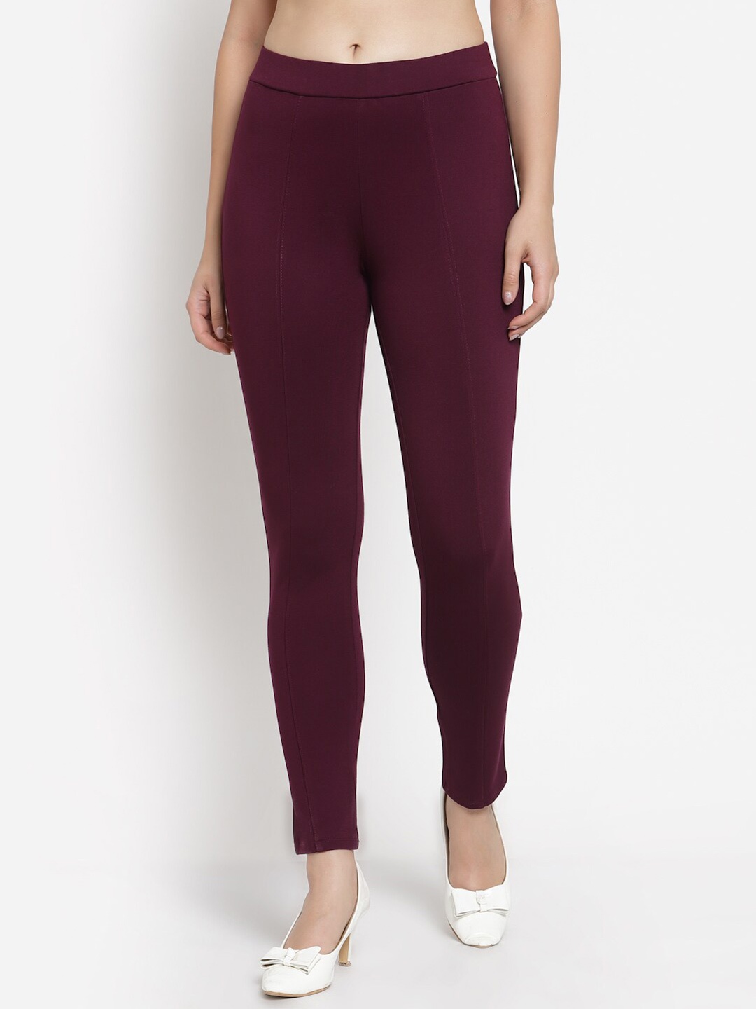 

Gipsy Women Maroon Solid Knit Jeggiing