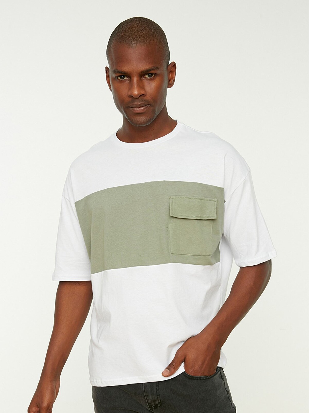

Trendyol Men White Colourblocked T-shirt