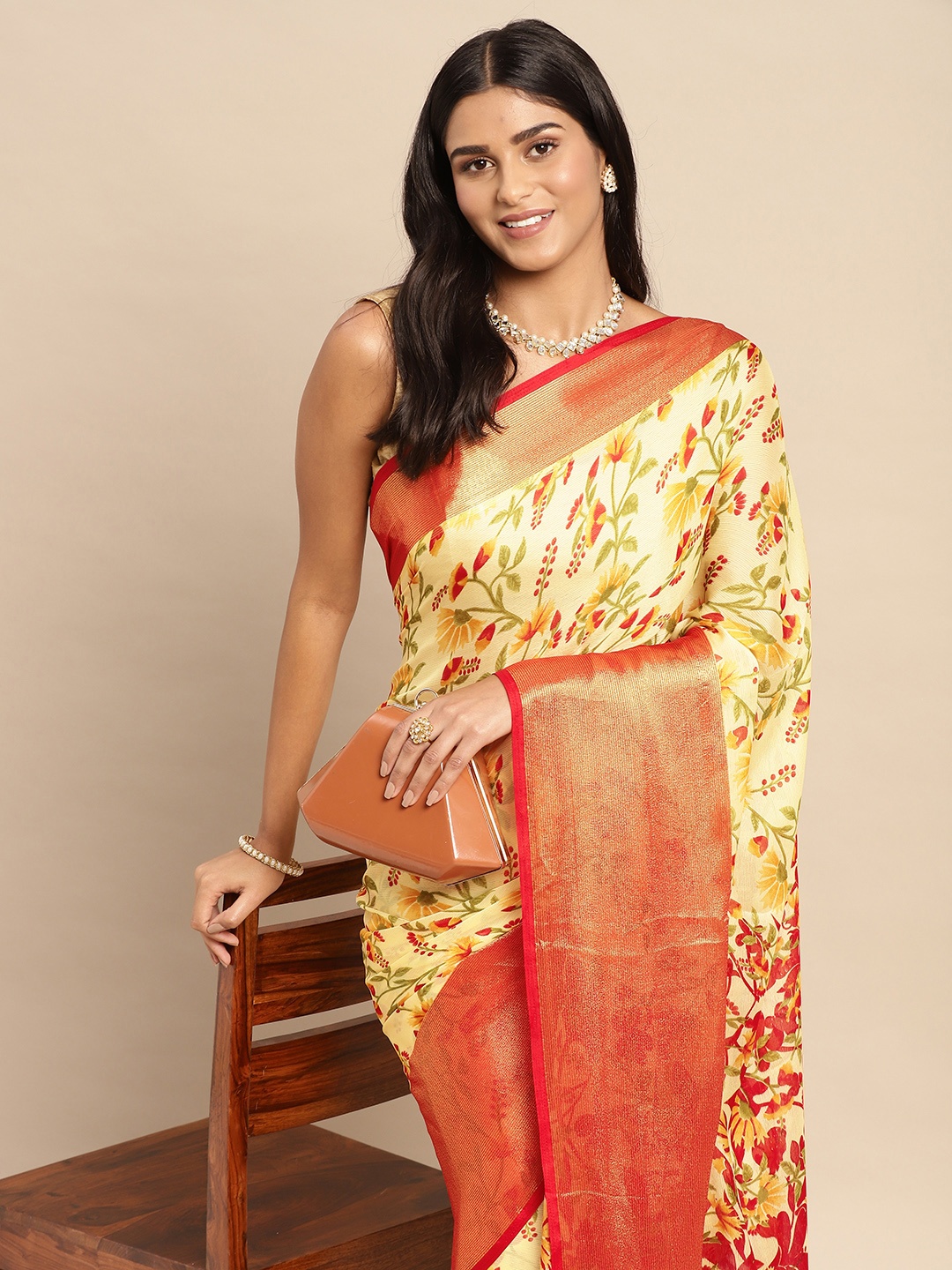 

Anouk Ethnic Motifs Pure Chiffon Saree, Beige