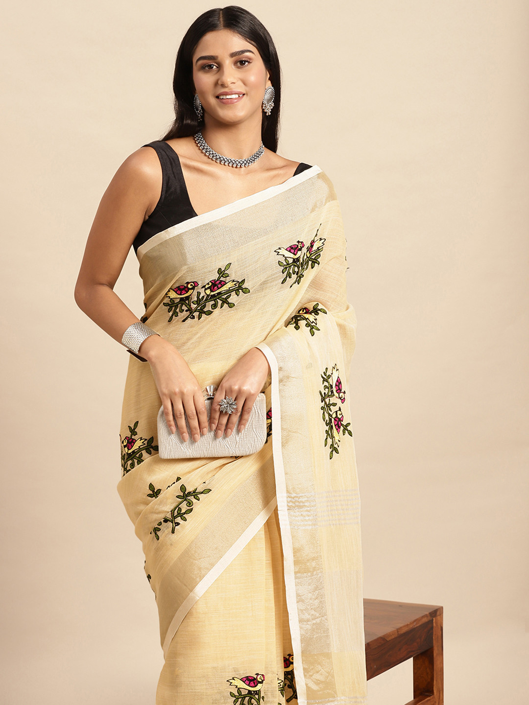 

Anouk Embroidered Pure Cotton Saree, Off white