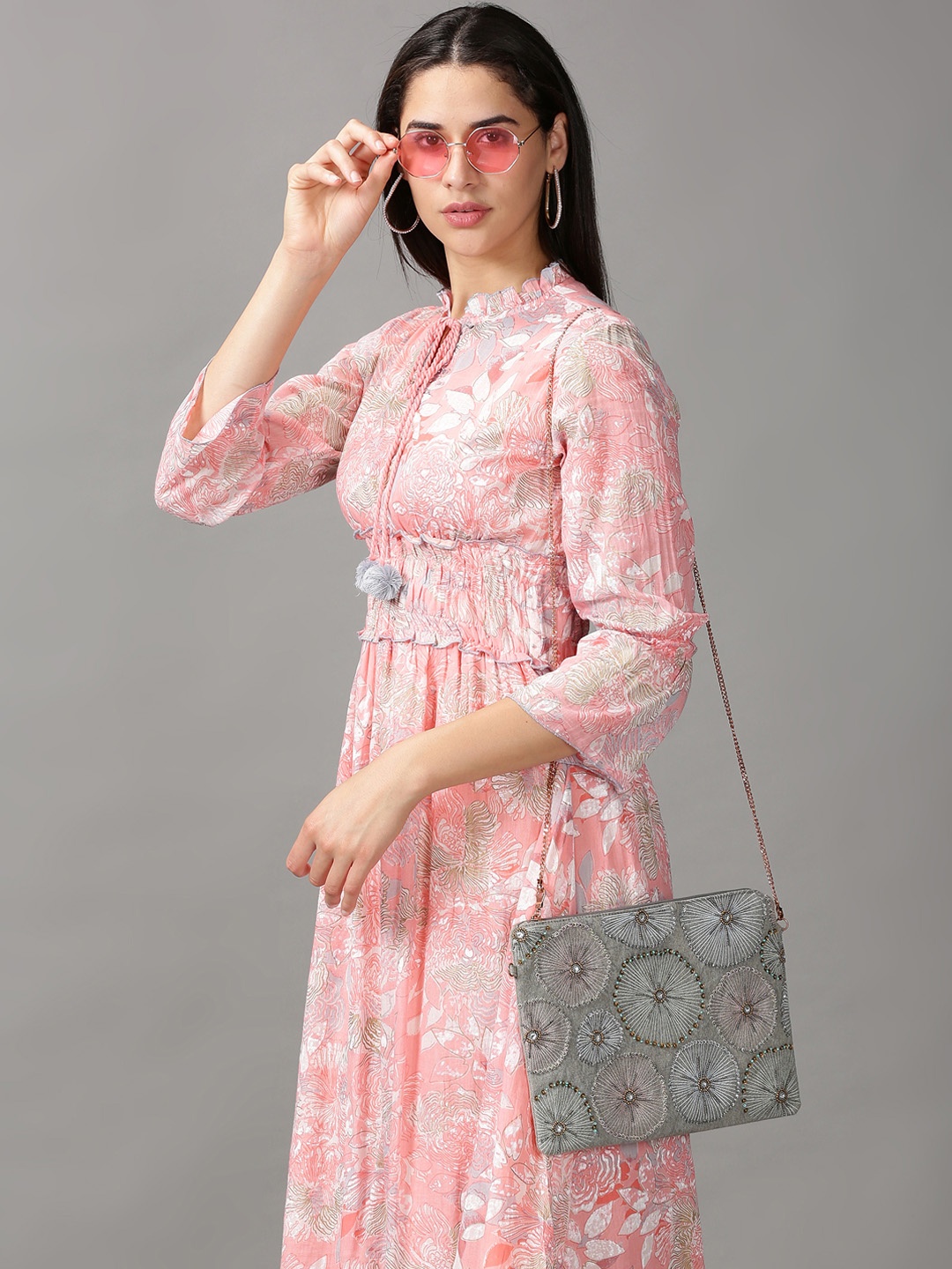 

SHOWOFF Pink Floral Midi Dress