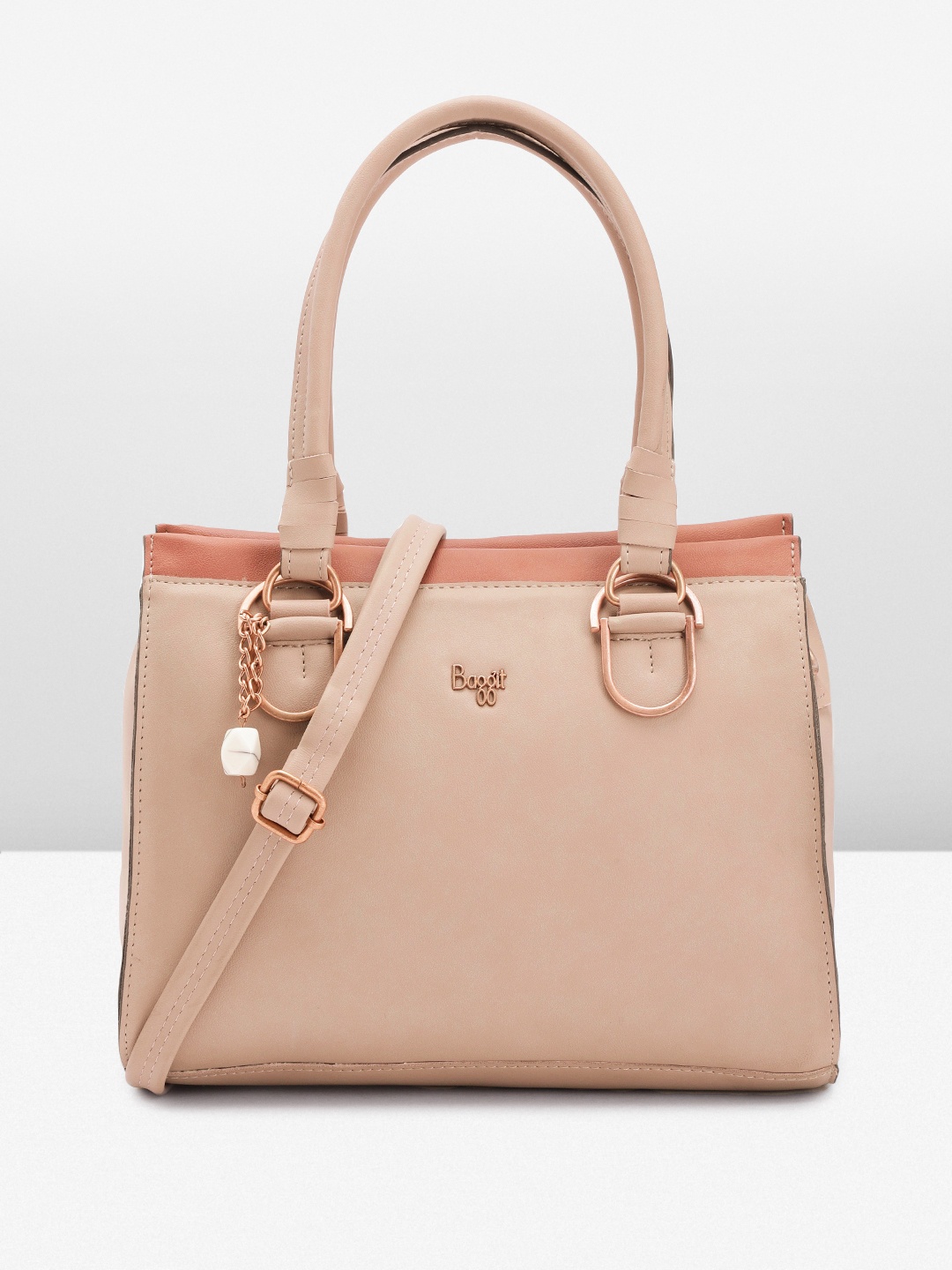 

Baggit Women Solid Handheld Bag, Pink