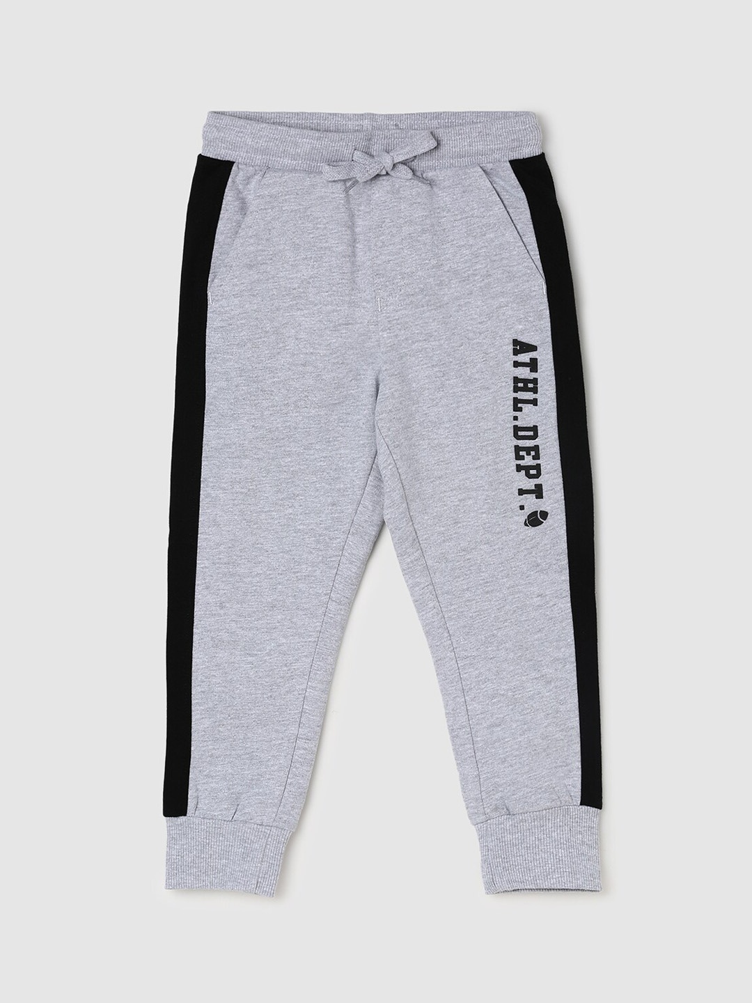 

max Boys Grey Solid Pure Cotton Joggers