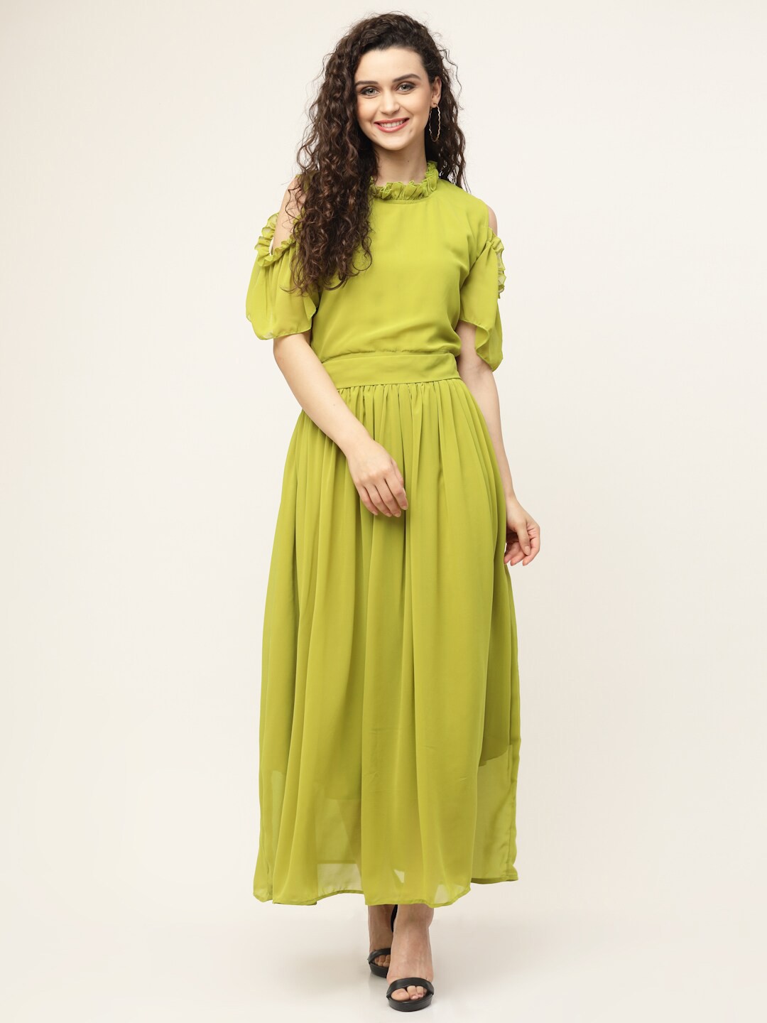 

MISS AYSE Green Solid Maxi Dress