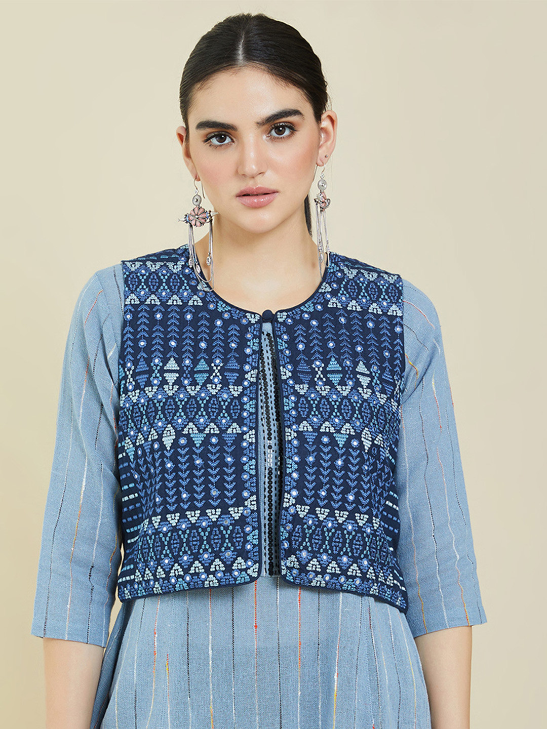 

Soch Women Navy Blue Geometric Crop Open Front Jacket with Embroidered