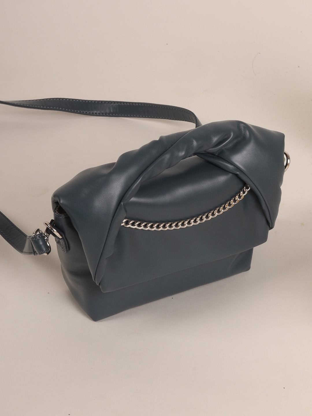 

FERROCCIO Women Charcoal Grey Swagger Sling Bag