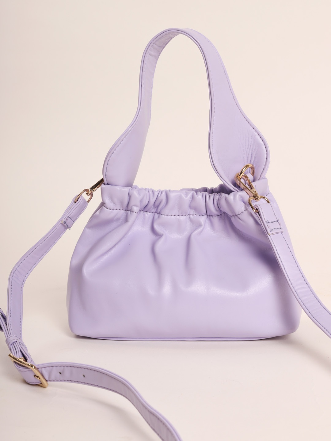 

FERROCCIO Women Lavender Bucket Sling Bag