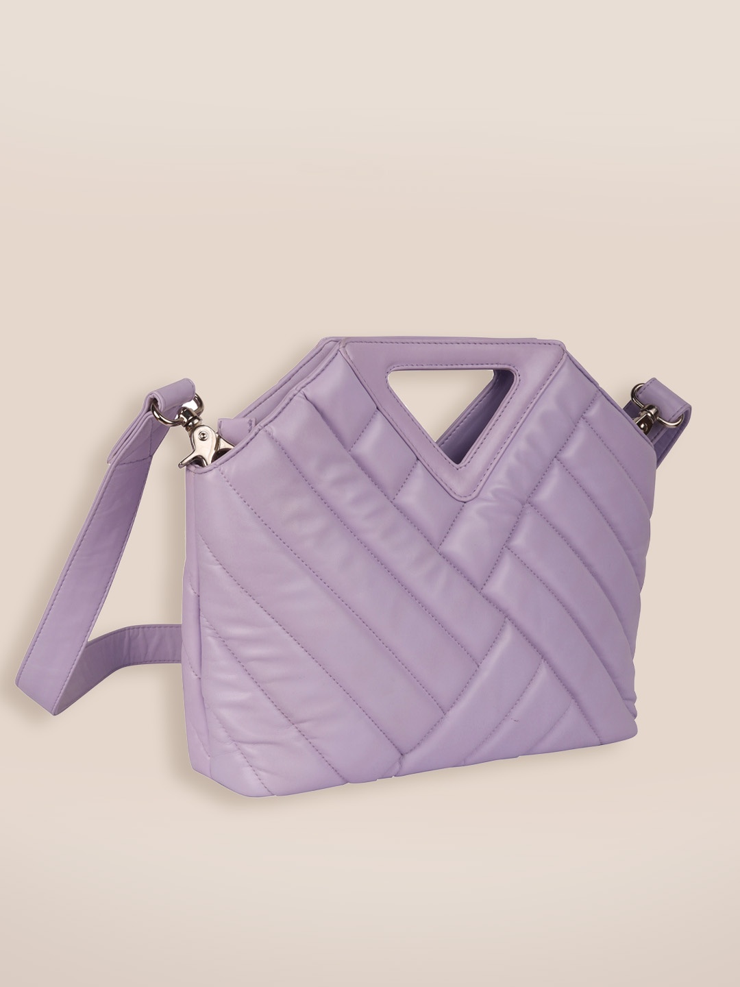 

FERROCCIO Women Lavender Structured Handheld Bag with Quilted