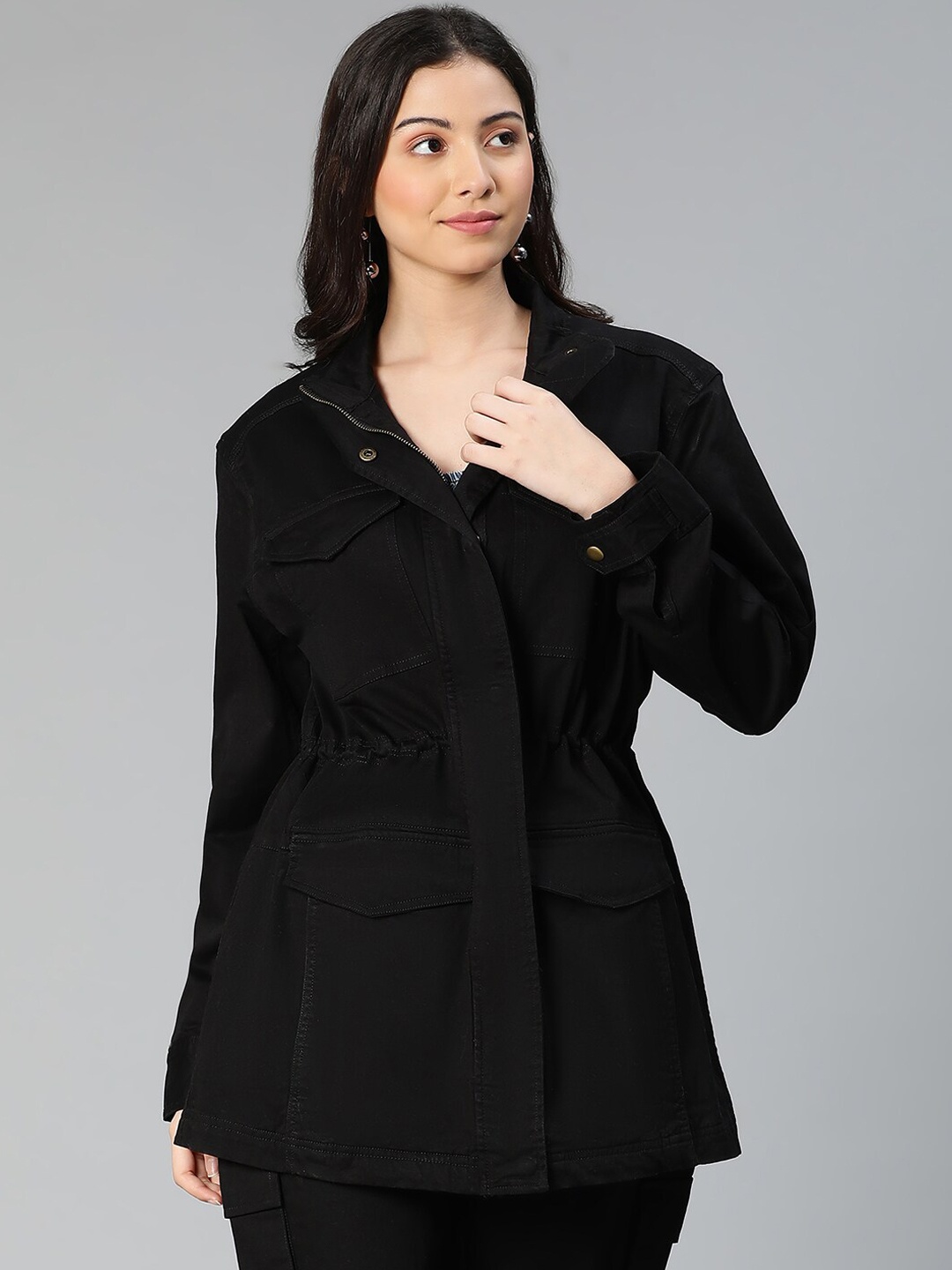 

Oxolloxo Women Black Lightweight Longline Cotton Tailored Jacket