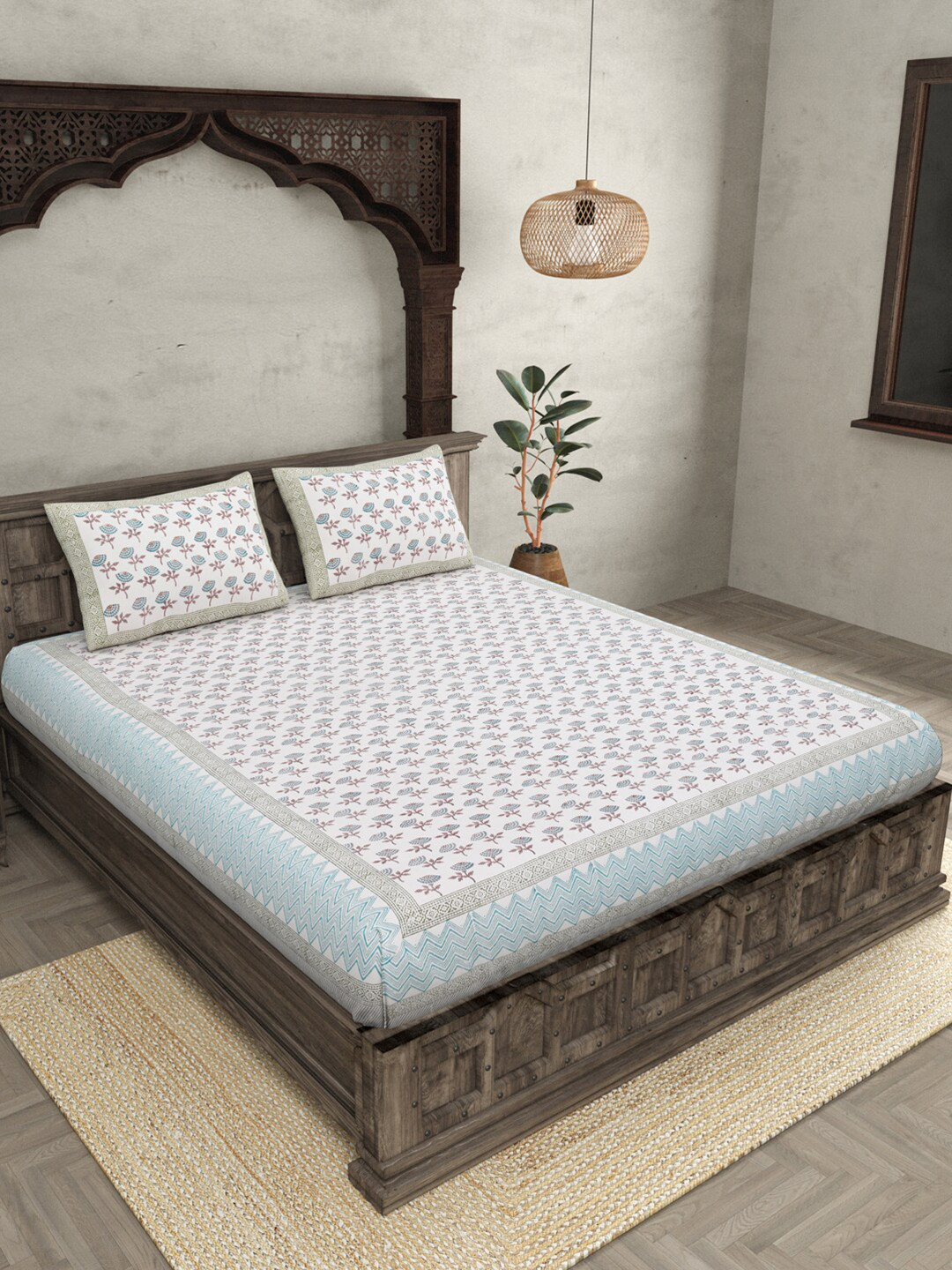 

JAIPUR FABRIC White & Blue Floral Block Print Cotton Queen Bedsheet with 2 Pillow Covers