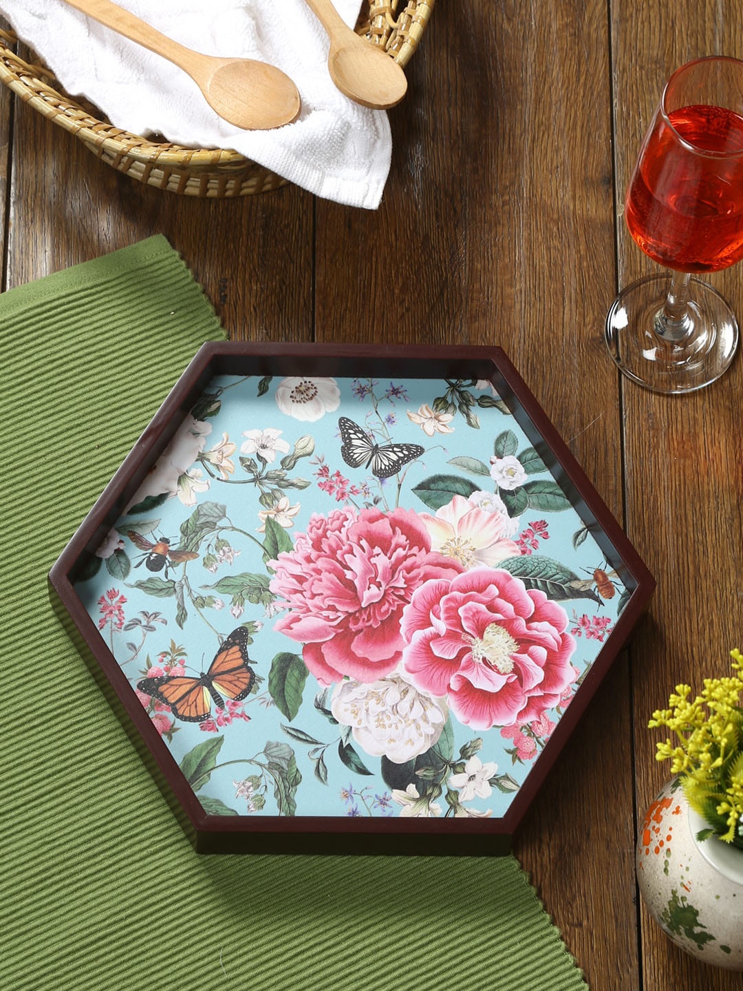 

Reinvention Factory Brown Printed Wood Hexagon Serving Tray