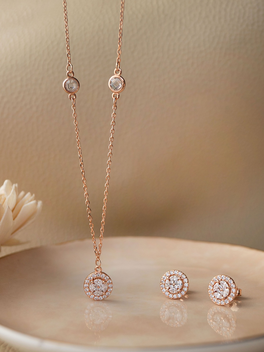 

MANNASH Rose Gold Rose Gold Plated Cubic Zirconia Sterling Silver Jewellery Set