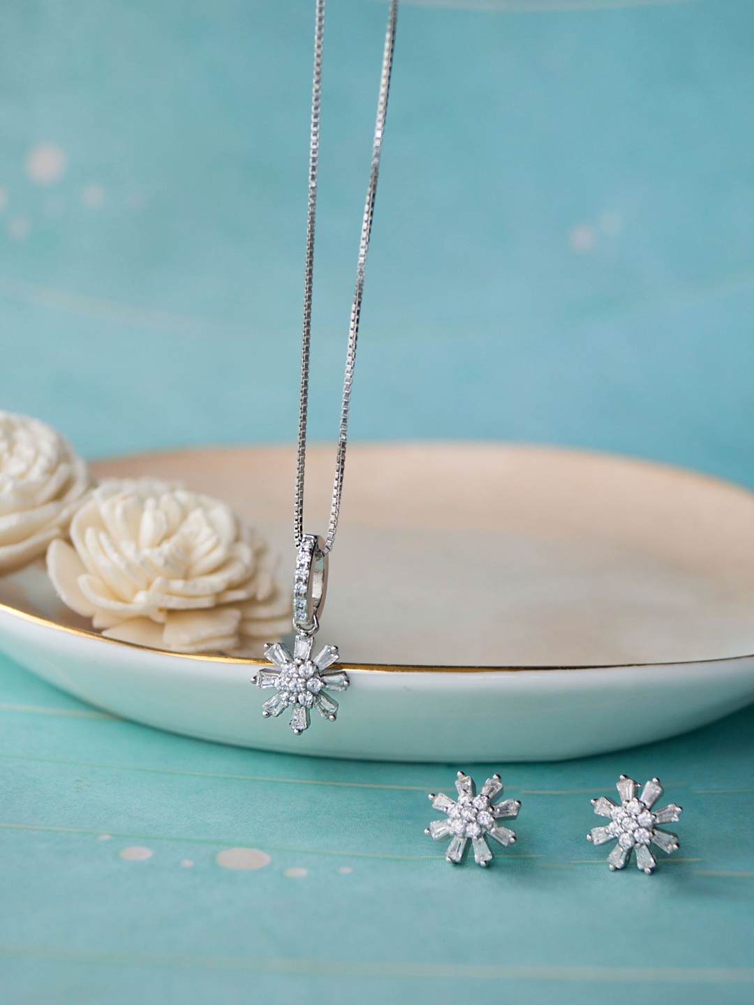 

MANNASH Silver Rhodium-Plated CZ Studded Pendant Set With Chain
