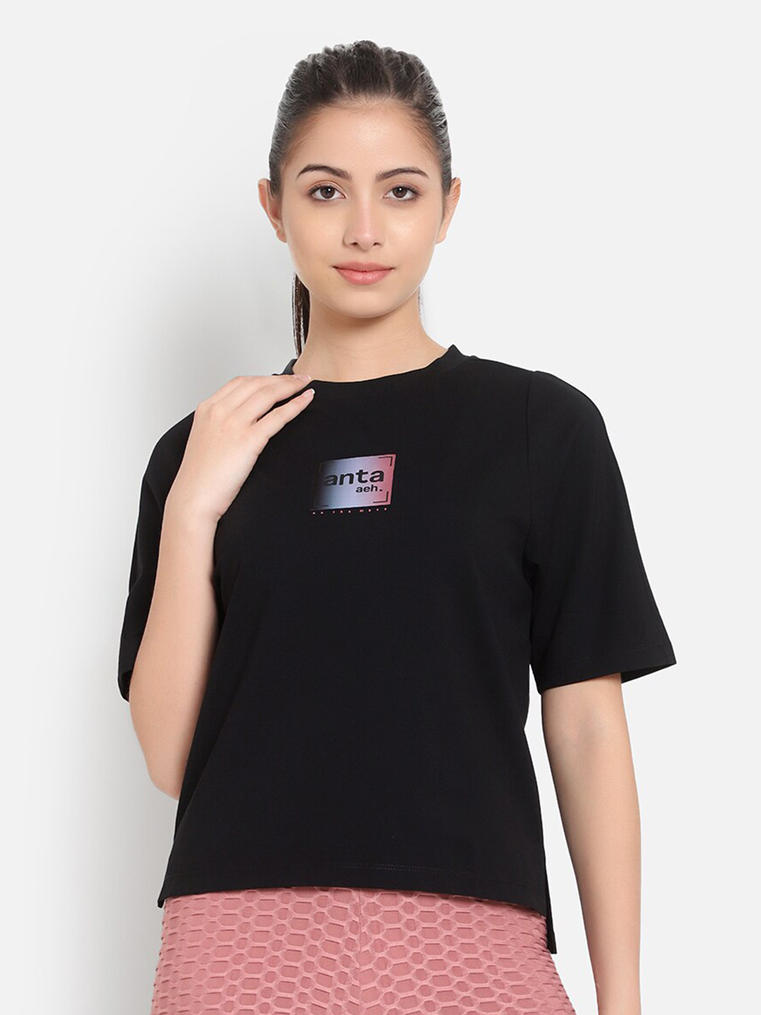 

Anta Women Black Typography Printed Cotton T-shirt