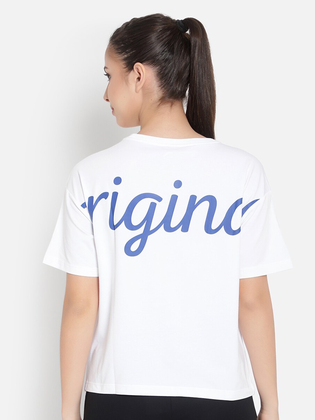 

Anta Women Blue Typography Printed Cotton T-shirt