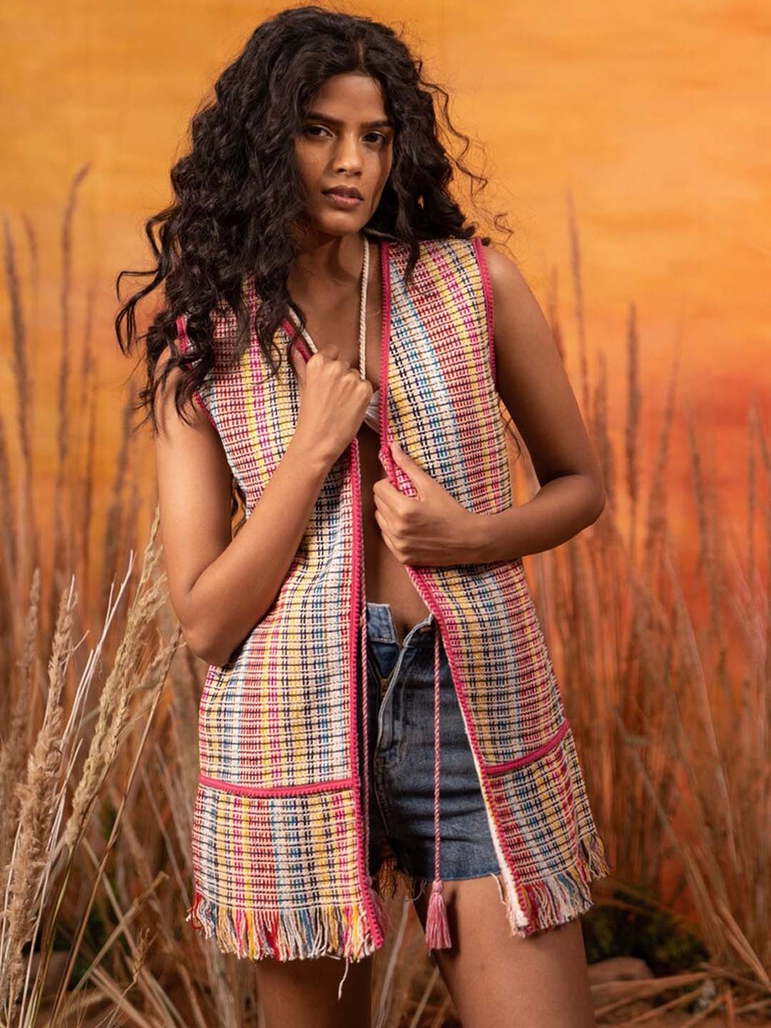 

Label Reyya Women Pink & Blue Striped Longline Shrug