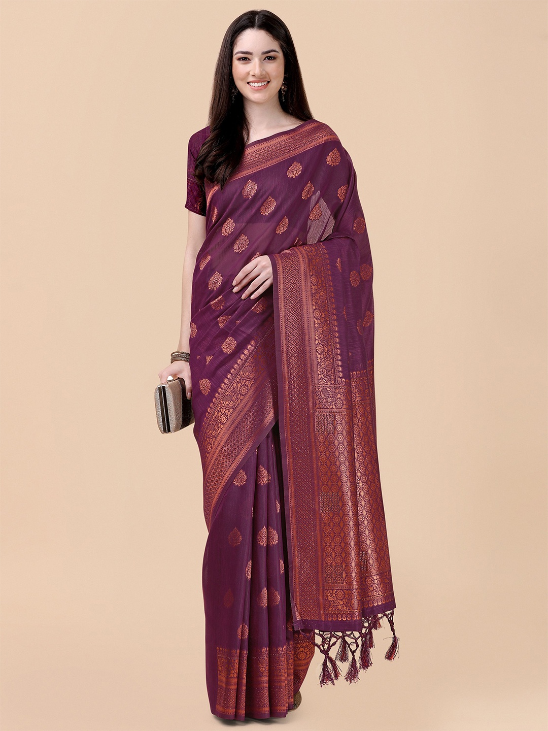 

Mitera Magenta & Gold-Toned Ethnic Motifs Zari Linen Blend Banarasi Saree