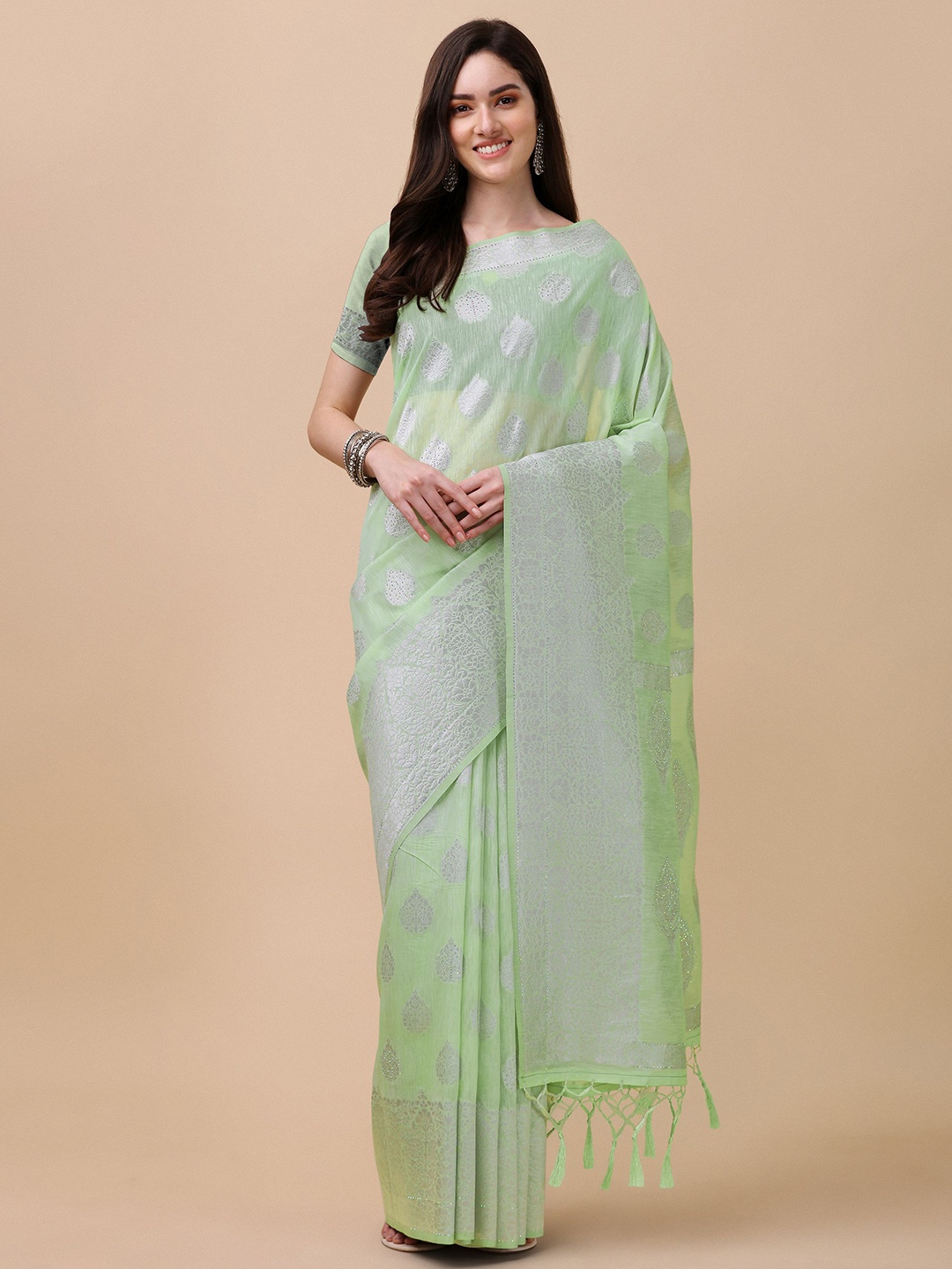 

Mitera Green & Silver-Toned Ethnic Motifs Zari Banarasi Saree