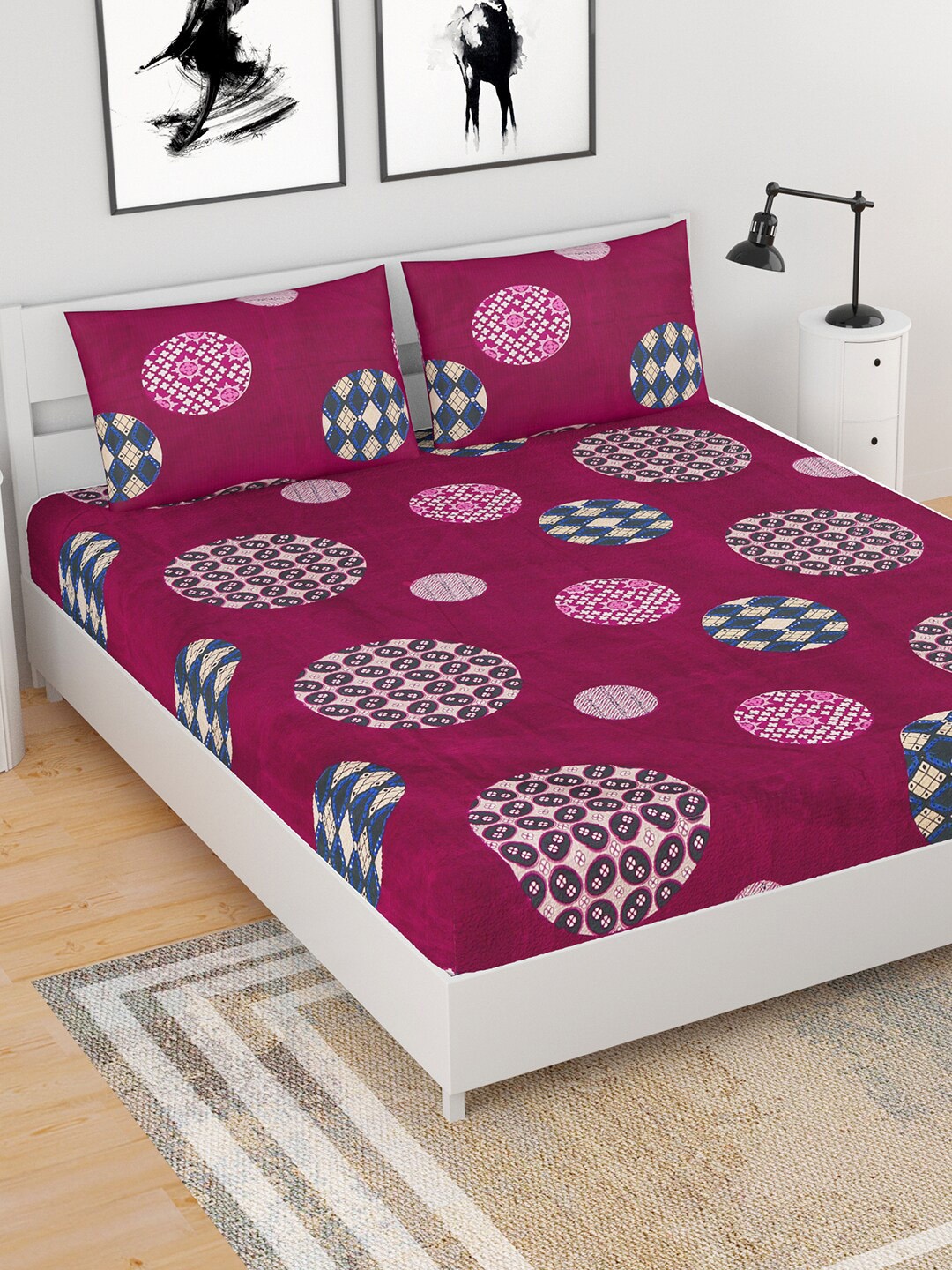 

BELLA CASA Classic Collection Printed 210 TC Queen Bedsheet with 2 Pillow Covers, Magenta