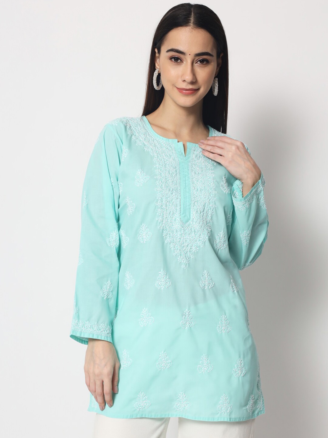 

PARAMOUNT CHIKAN Sea Green Ethnic Motifs Embroidered Chikankari Pure Cotton Kurti