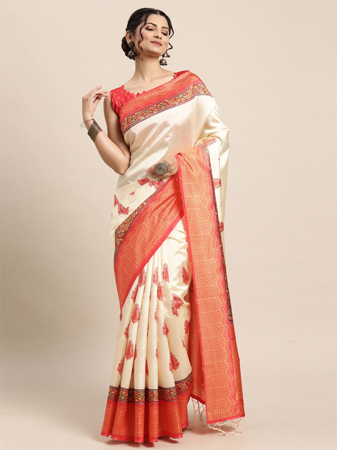 

ODETTE Off White & Peach-Coloured Ethnic Motif Zari Silk Blend Sambalpuri Saree