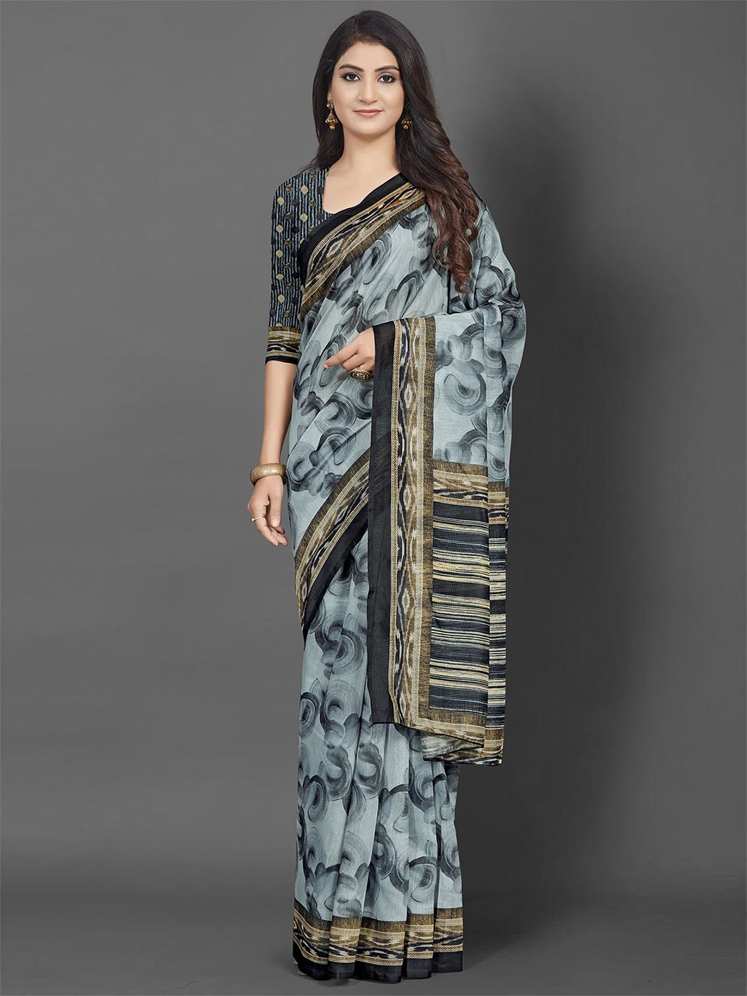 

ODETTE Grey & Black Printed Saree