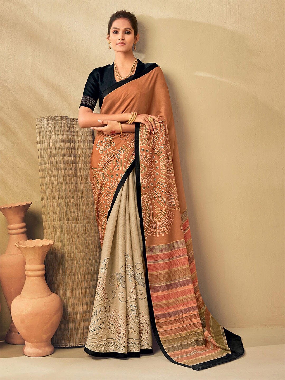 

ODETTE Peach-Coloured & Black Ethnic Motifs Silk Blend Saree