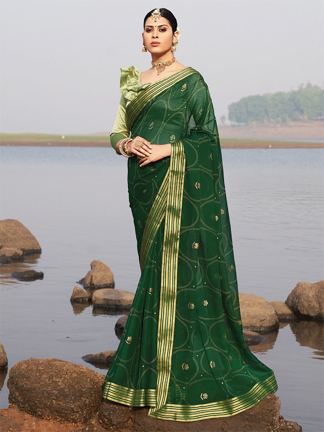 

ODETTE Green & Gold-Toned Floral Saree