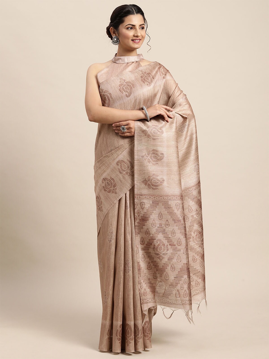 

ODETTE Beige Silk Blend Bagh Saree