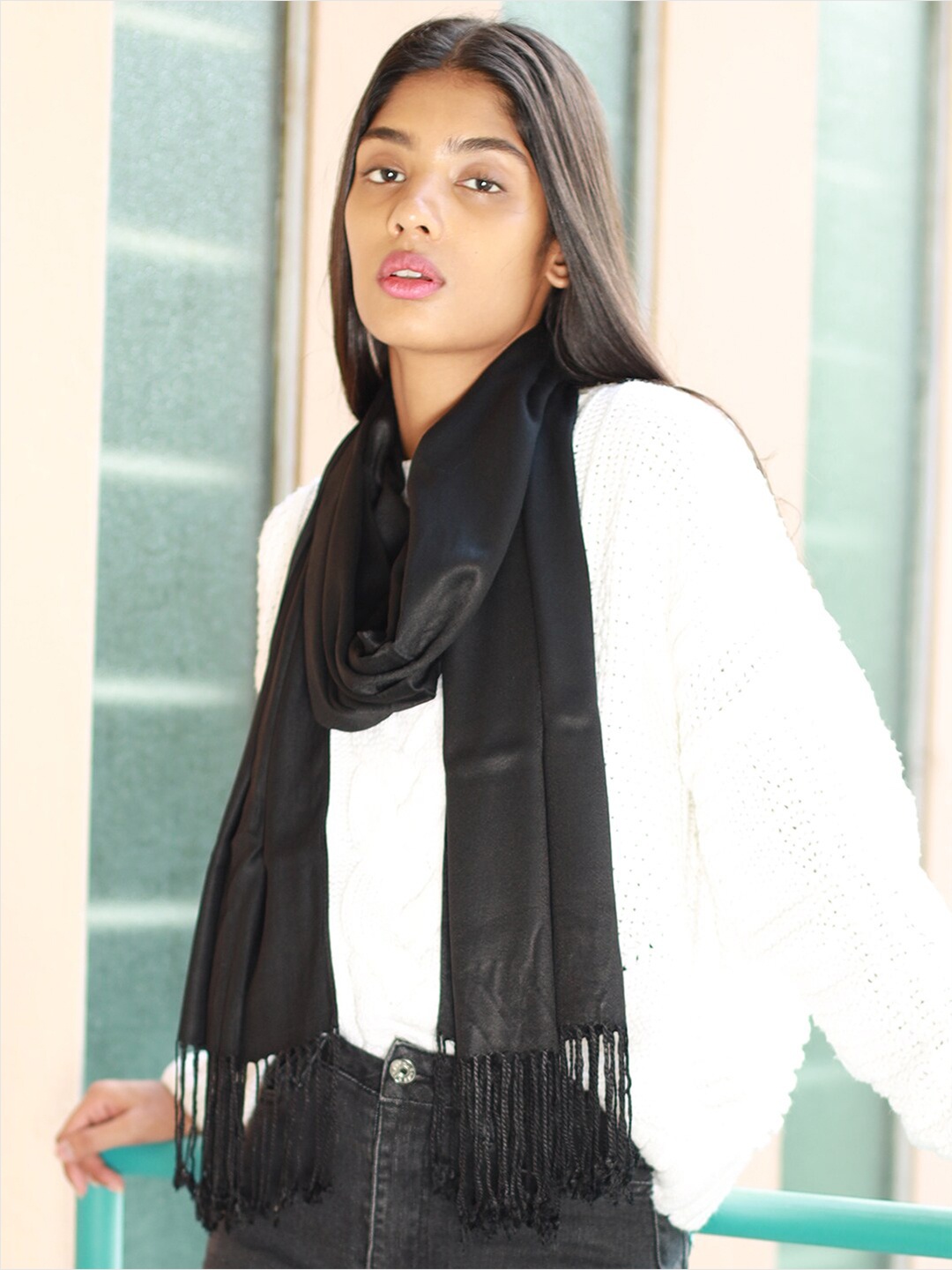 

Ayesha Women Black Woolen Winter Scarf