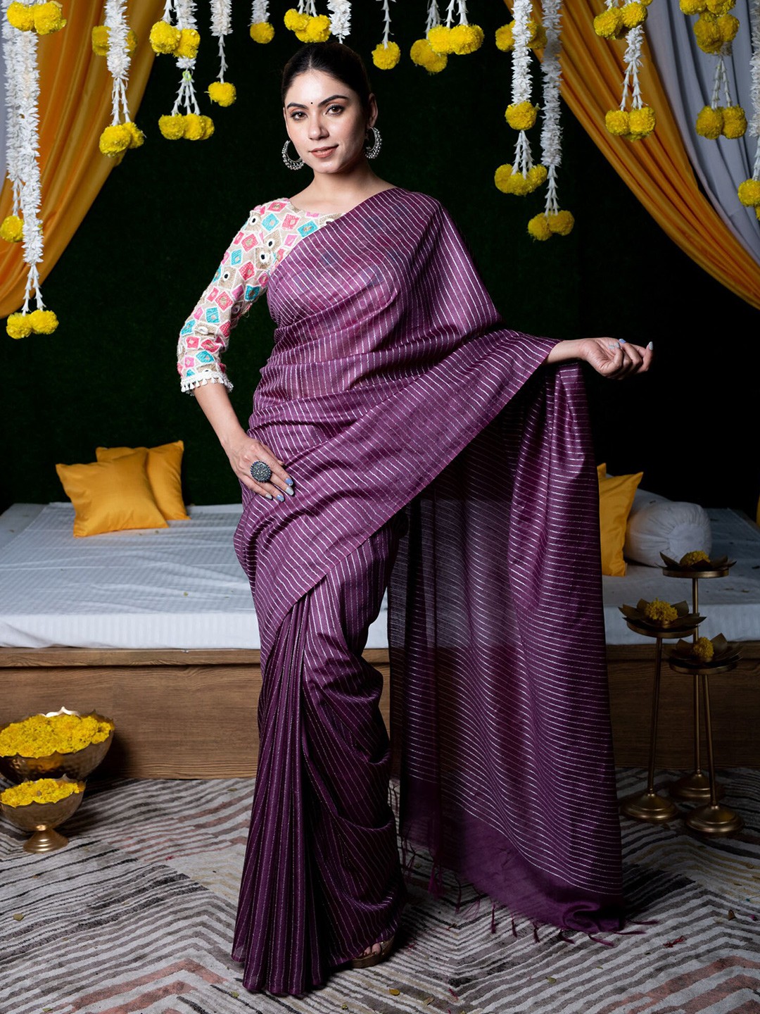 

BEATITUDE Purple Woven Design Silk Blend Saree