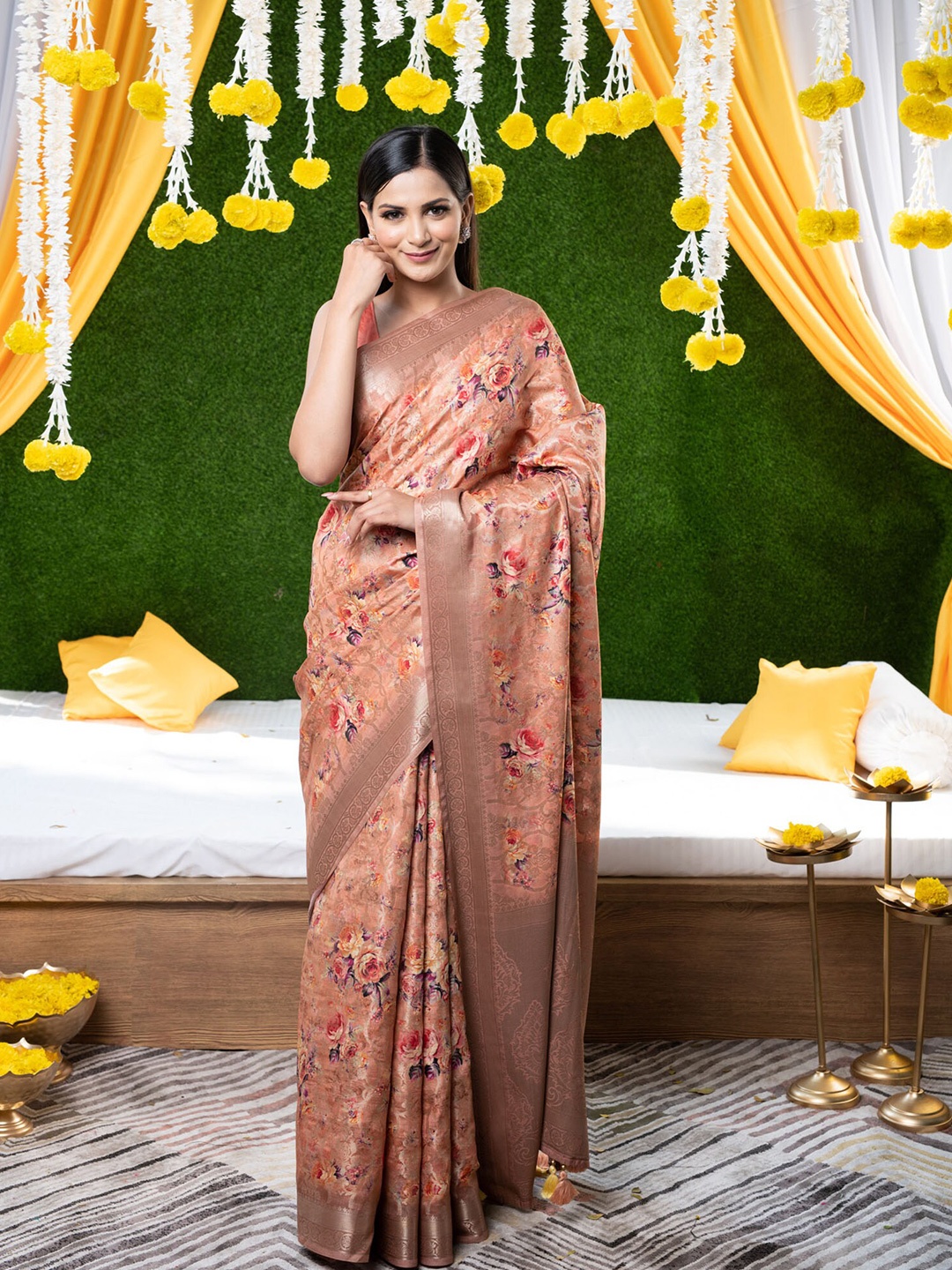 

BEATITUDE Orange & Violet Floral Printed Zari Silk Blend Saree