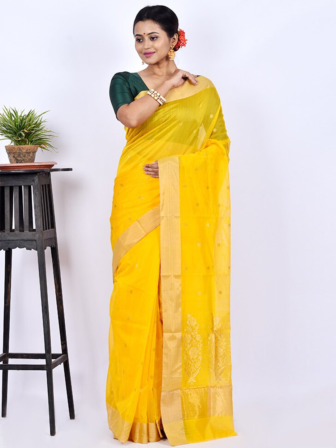 

AllSilks Yellow & Gold-Toned Floral Zari Pure Silk Chanderi Saree