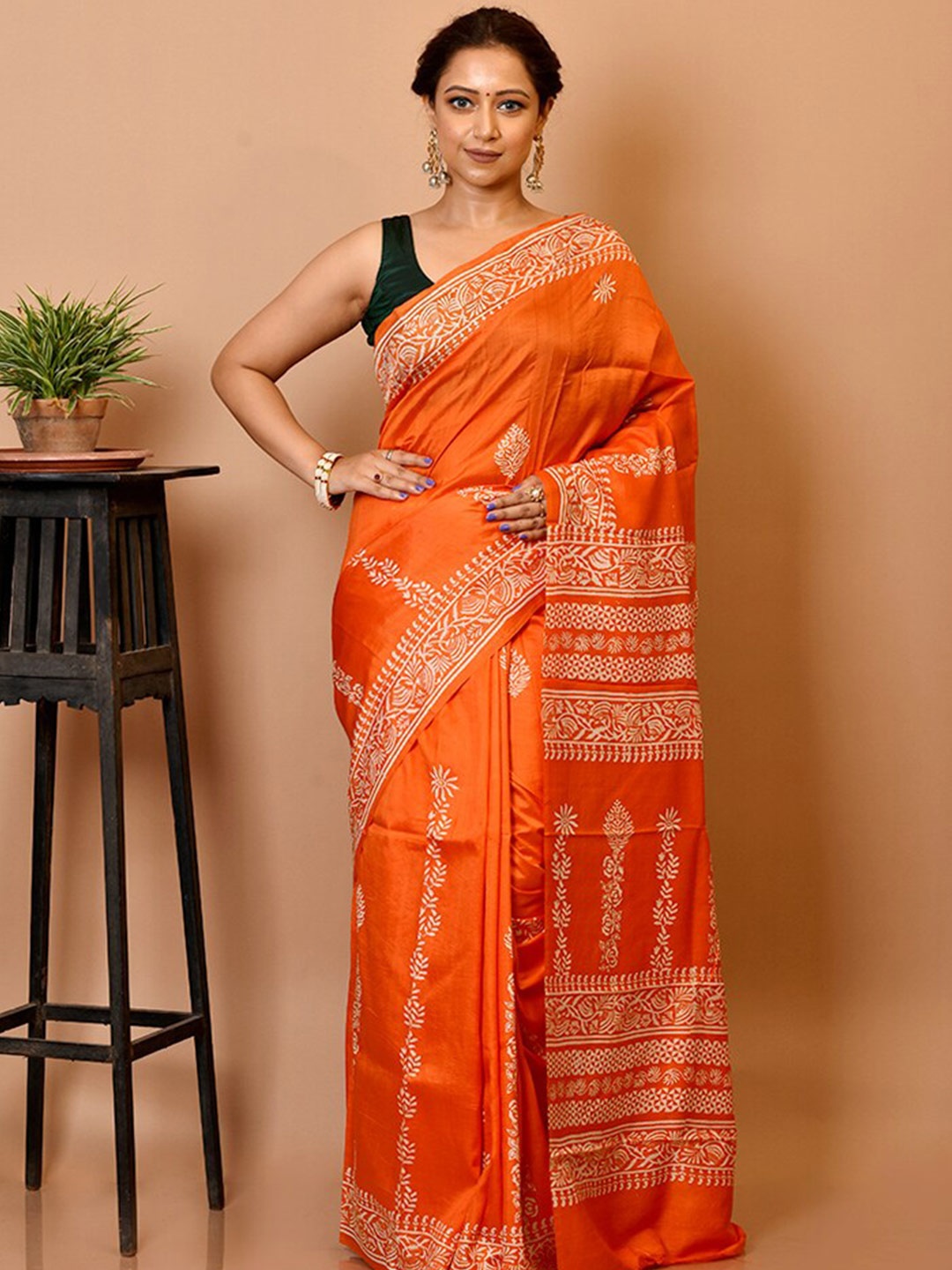 

AllSilks Orange & White Ethnic Motifs Pure Silk Block Print Saree