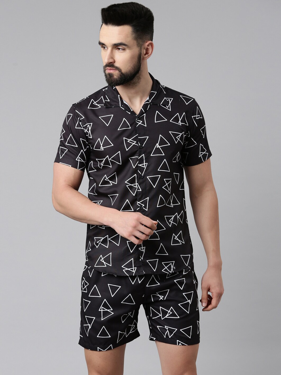 

TRUNDZ Men Black & White Printed Night suit