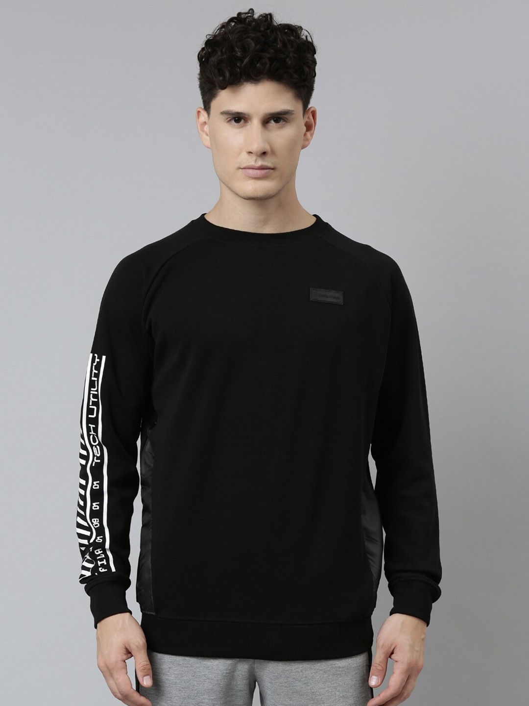 

FILA Round Neck Sweatshirt, Black