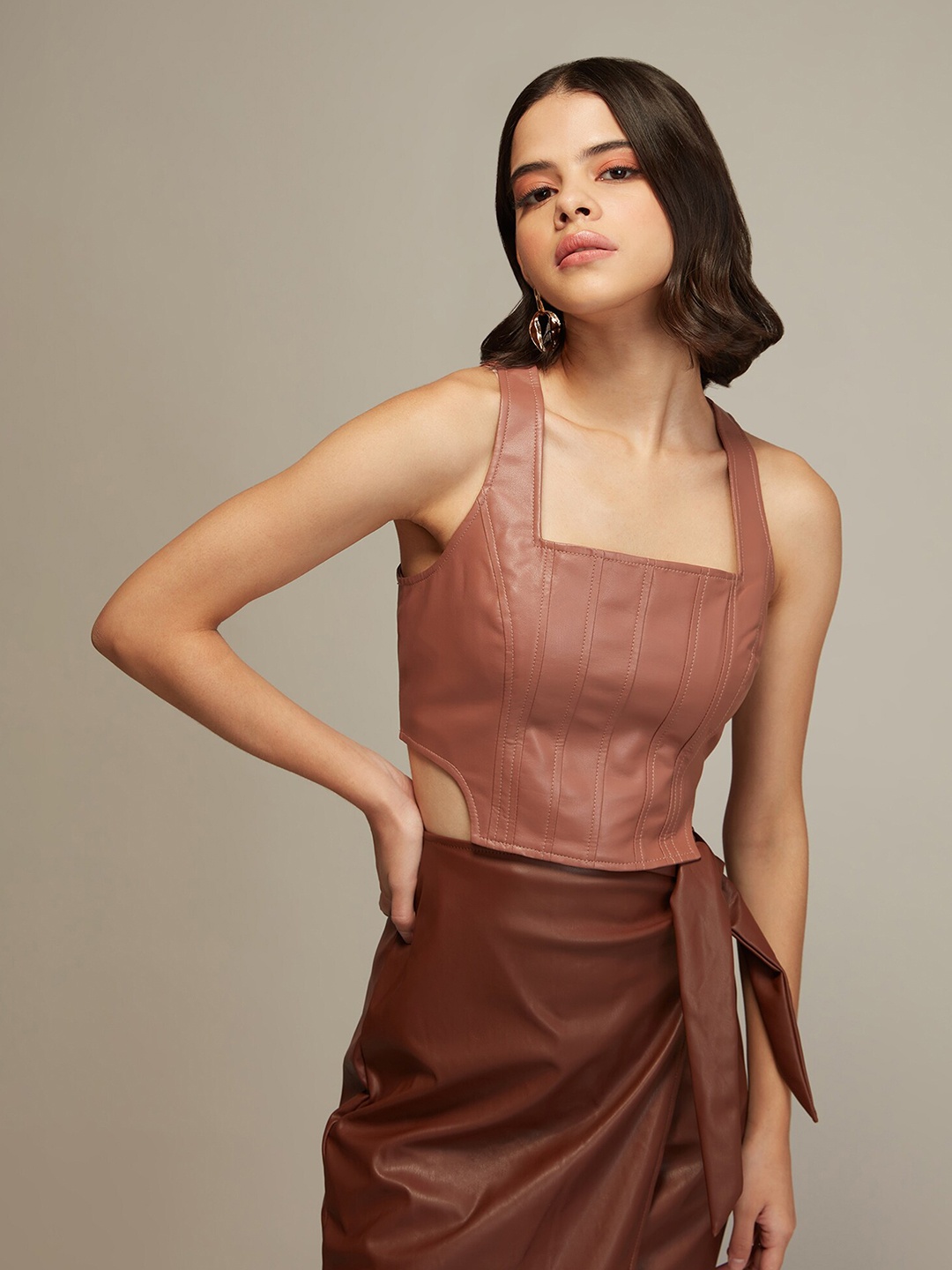 

20Dresses Women Taupe Top