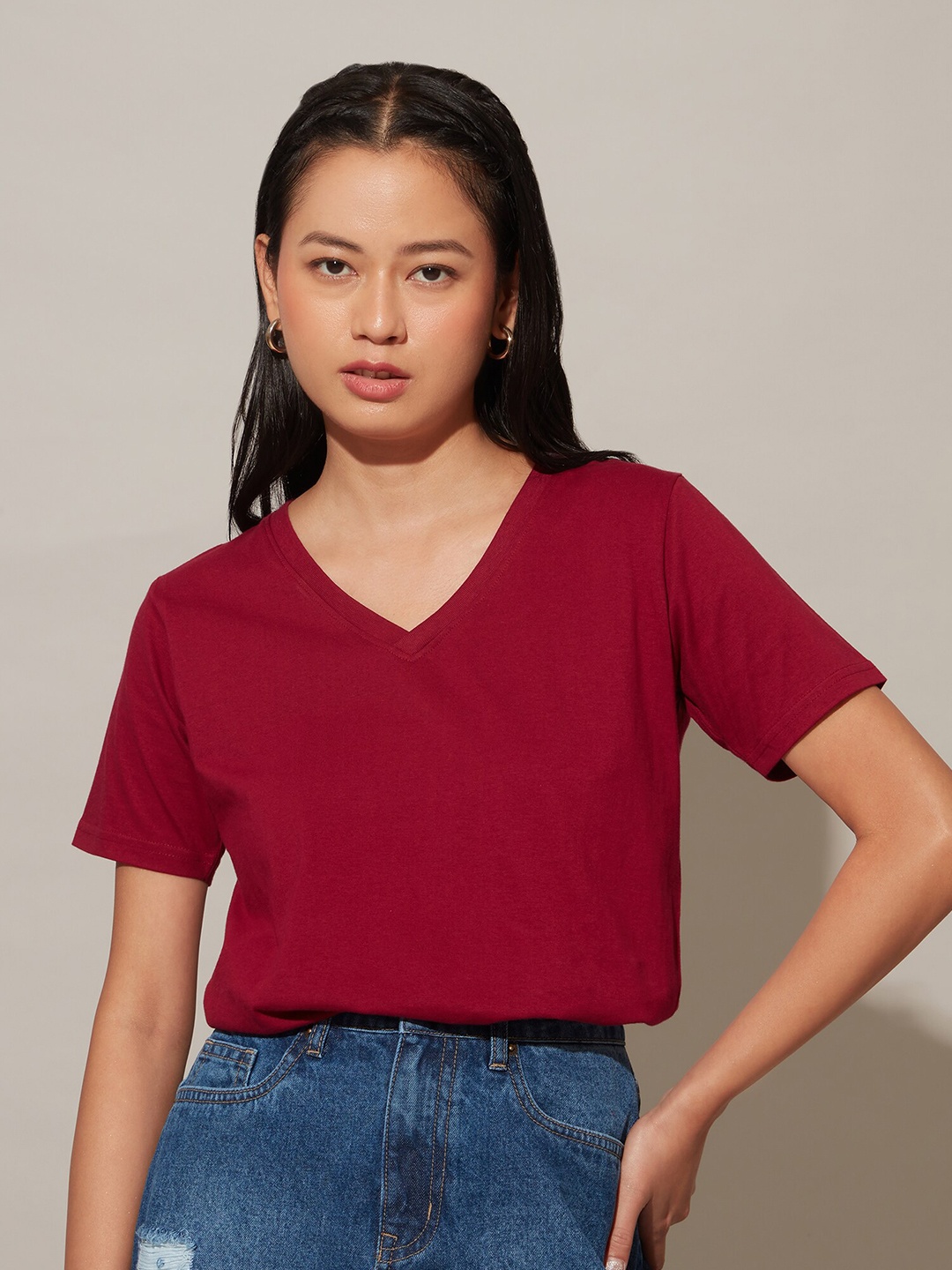

20Dresses V-Neck Cotton T-shirt, Maroon