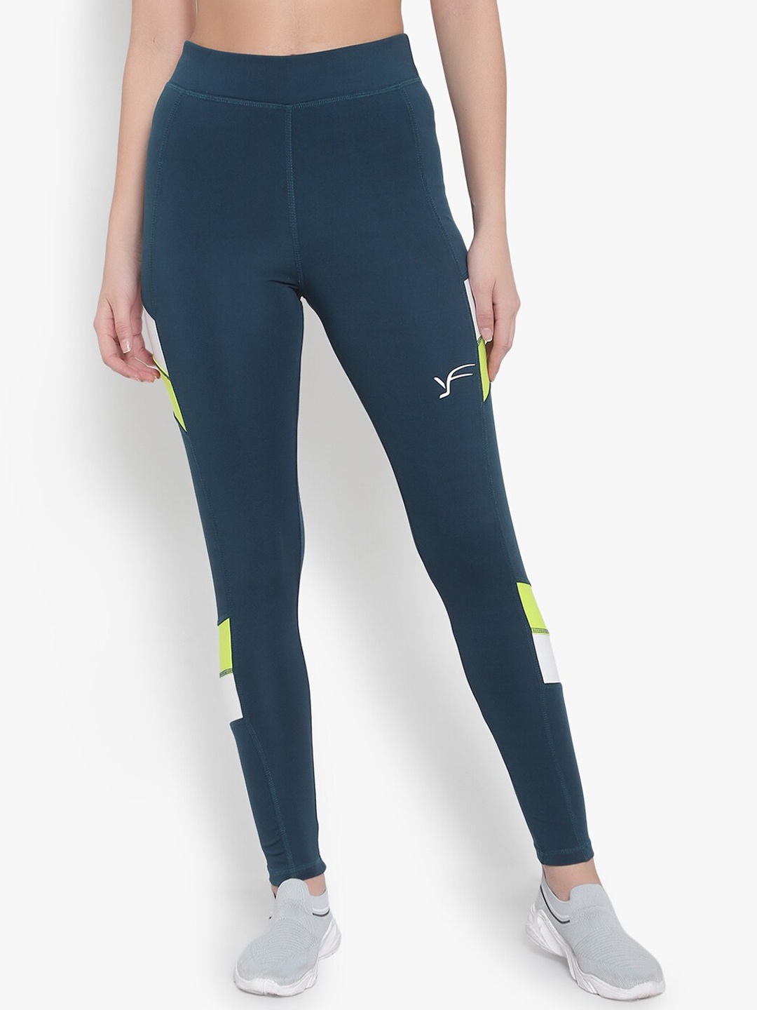 

YOU FOREVER Women Blue & White Patterned Rapid Dry Sportswear Tights