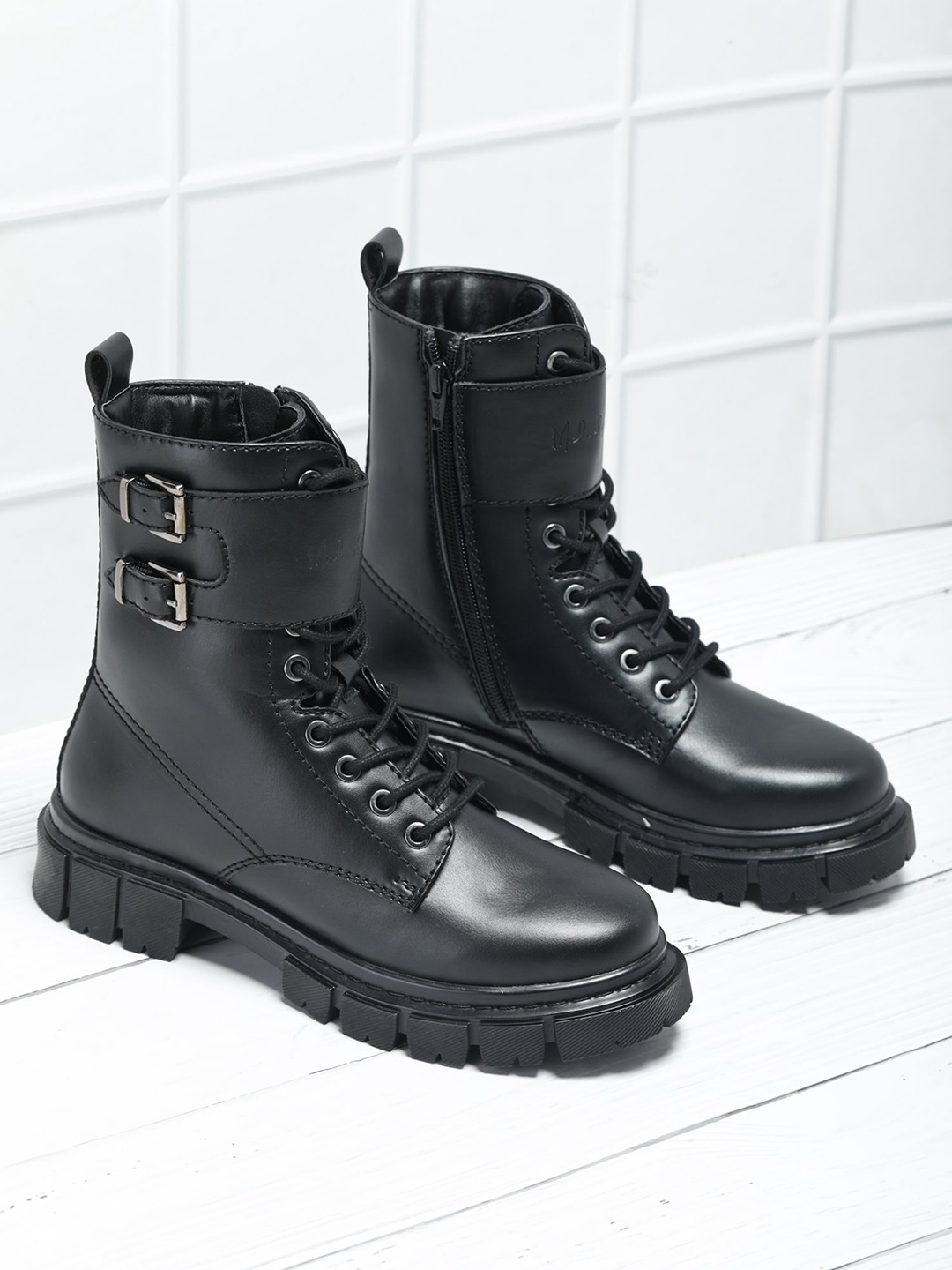 

MICHAEL ANGELO Women Black Solid Winter Boots
