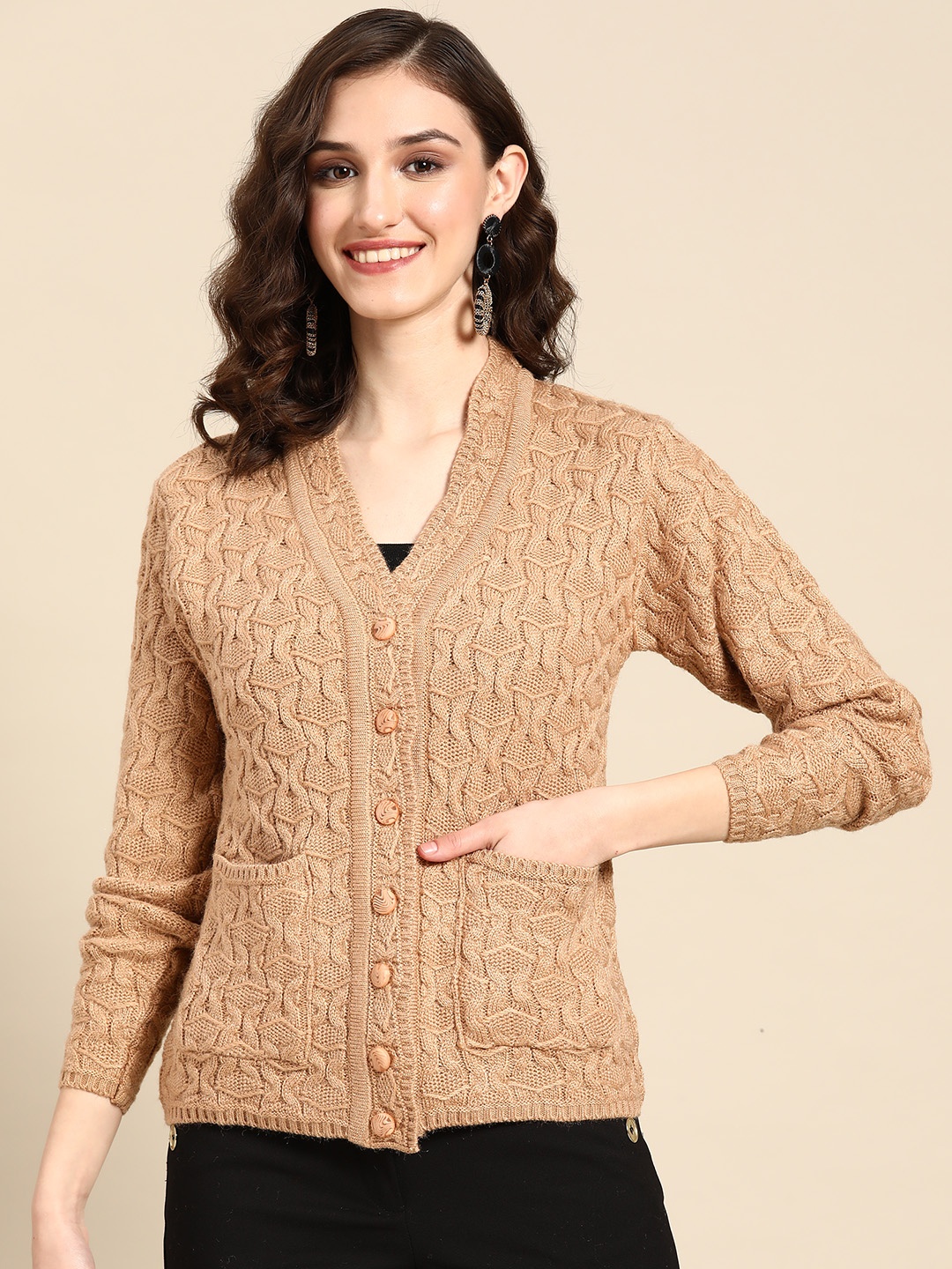 

Saadgi Women Beige Cable Knit Woollen Cardigan