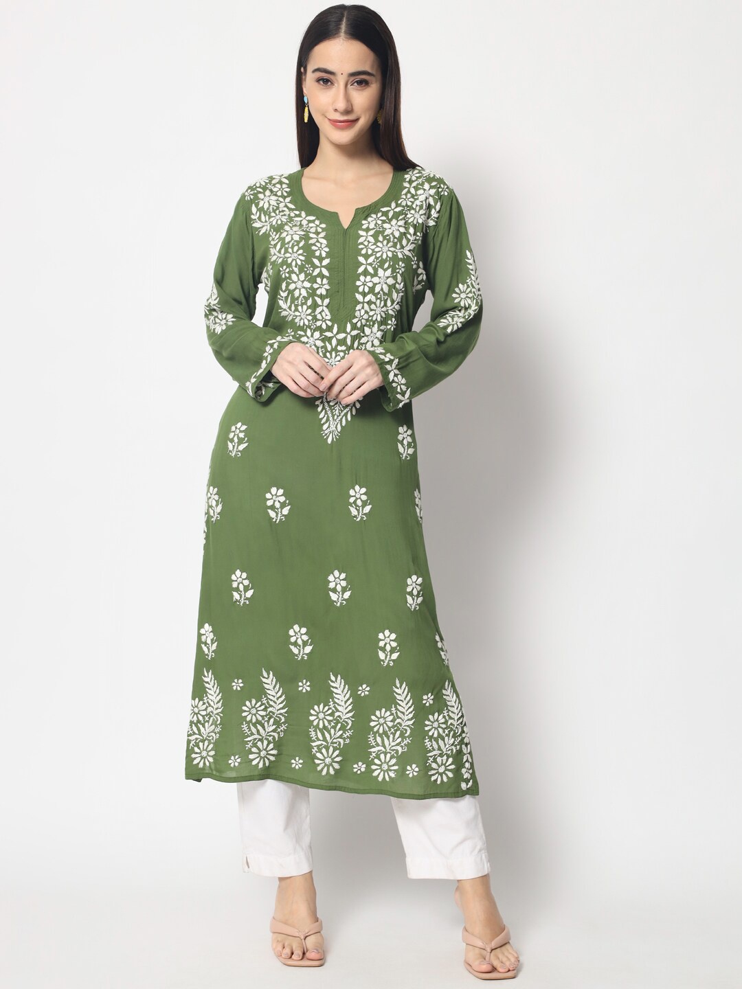 

PARAMOUNT CHIKAN Women Green Chikankari Hand Embroidered Modal straight kurta