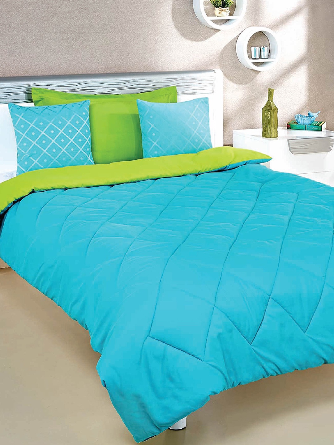 

Sleeping Owls- because your sleep matters Blue & Green Heavy Winter 400 GSM Single Bed Comforter