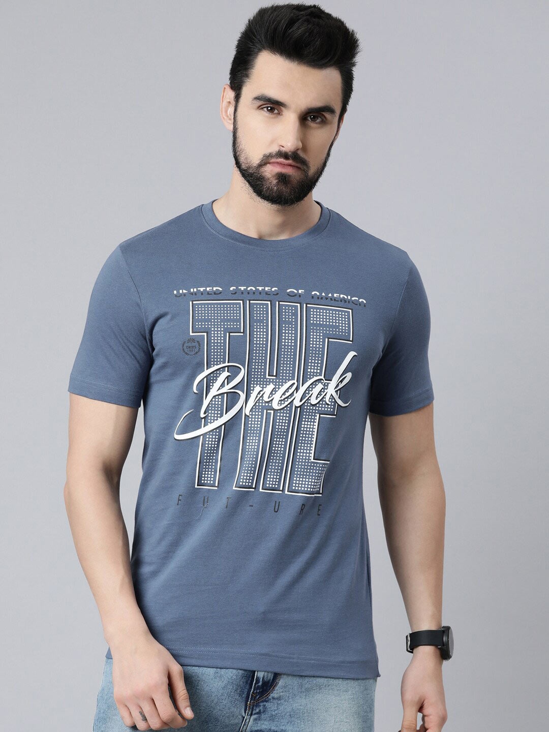 

Chennis Men Grey Typography Printed Slim Fit Cotton T-shirt
