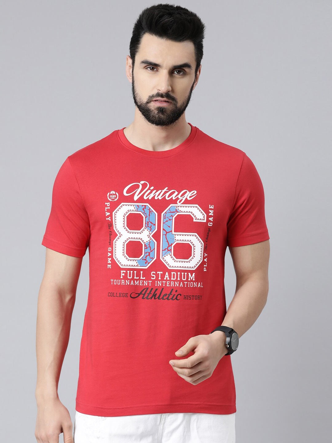 

Chennis Men Red Typography Printed Slim Fit Cotton T-shirt