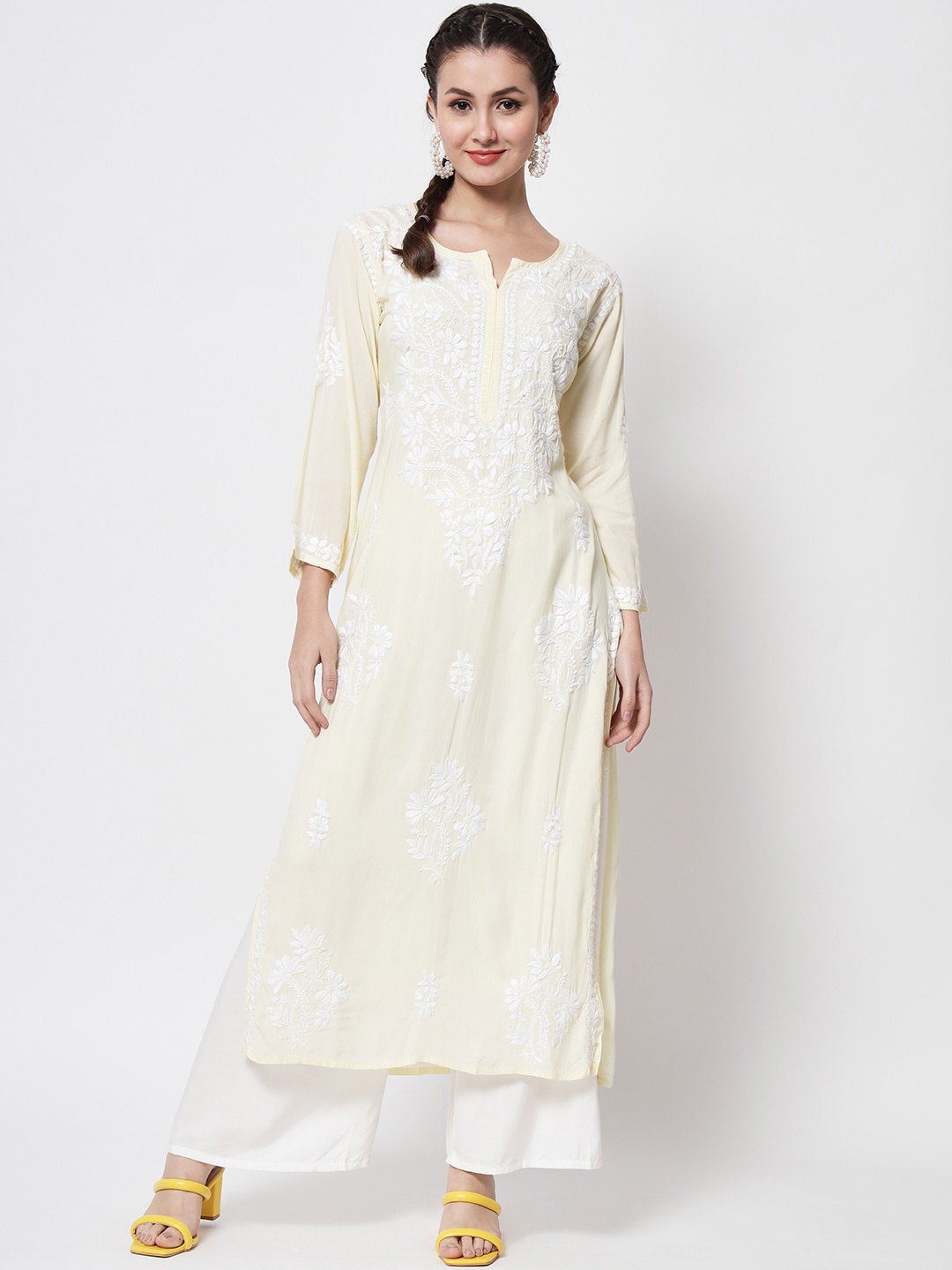 

PARAMOUNT CHIKAN Women Chikankari Hand Embroidered Cream-Coloured Modal Straight Kurta